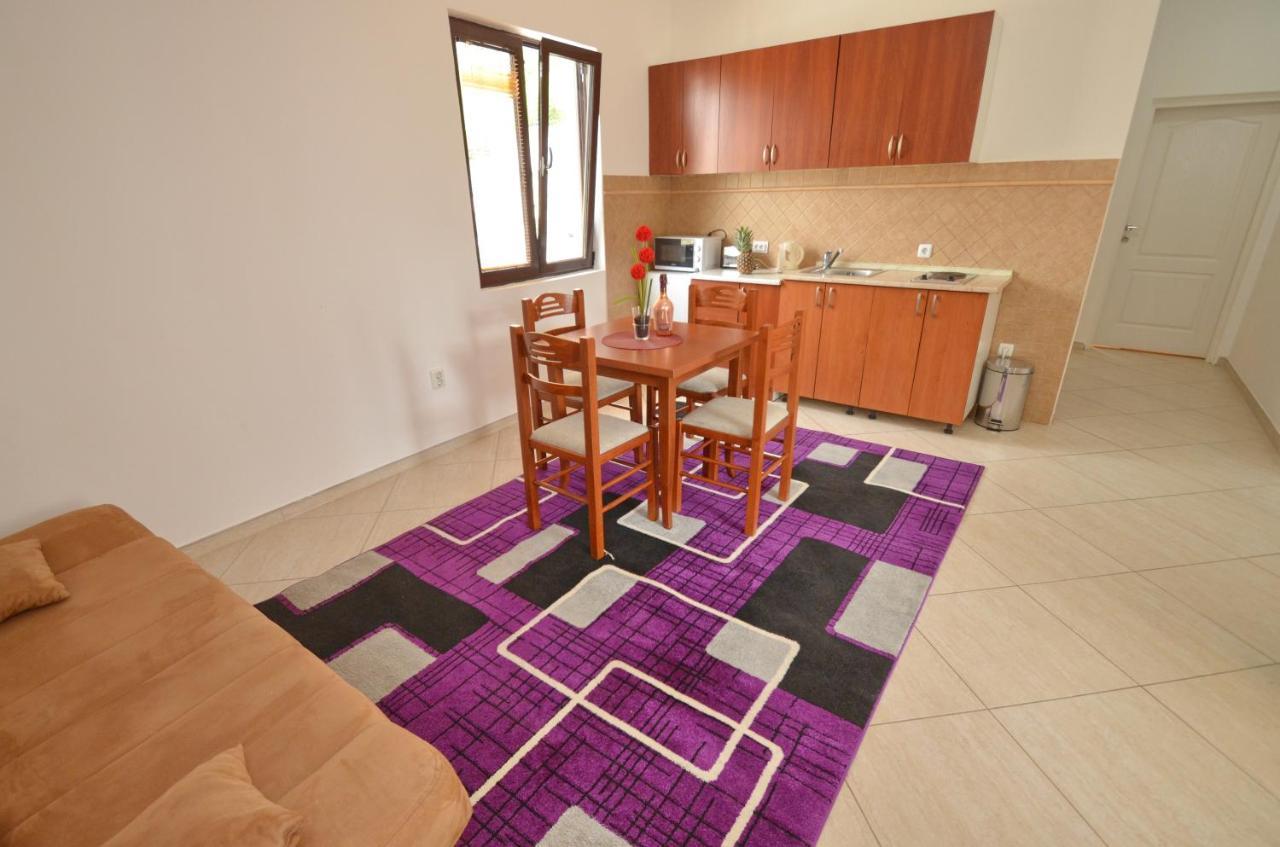 Apartments Blue Lagoon Котор Екстер'єр фото