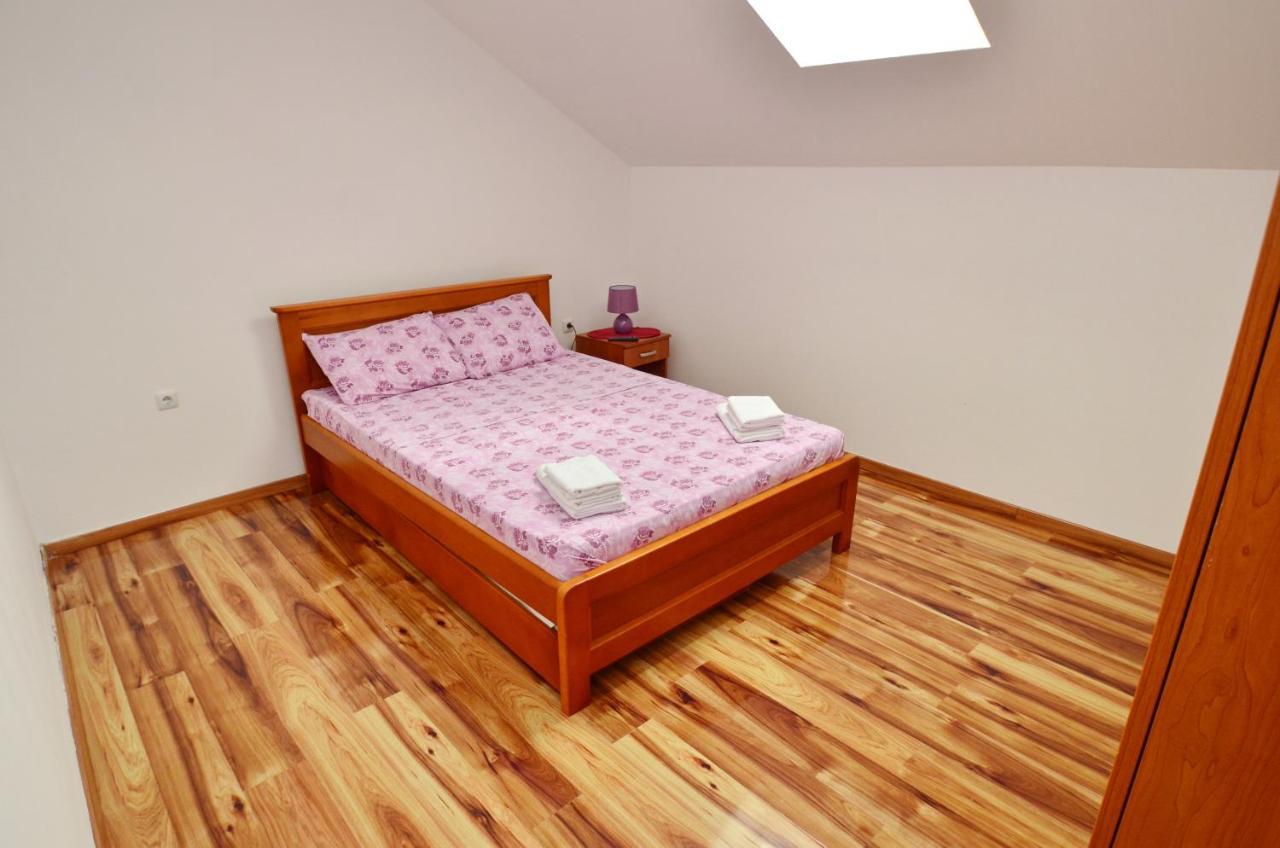 Apartments Blue Lagoon Котор Екстер'єр фото
