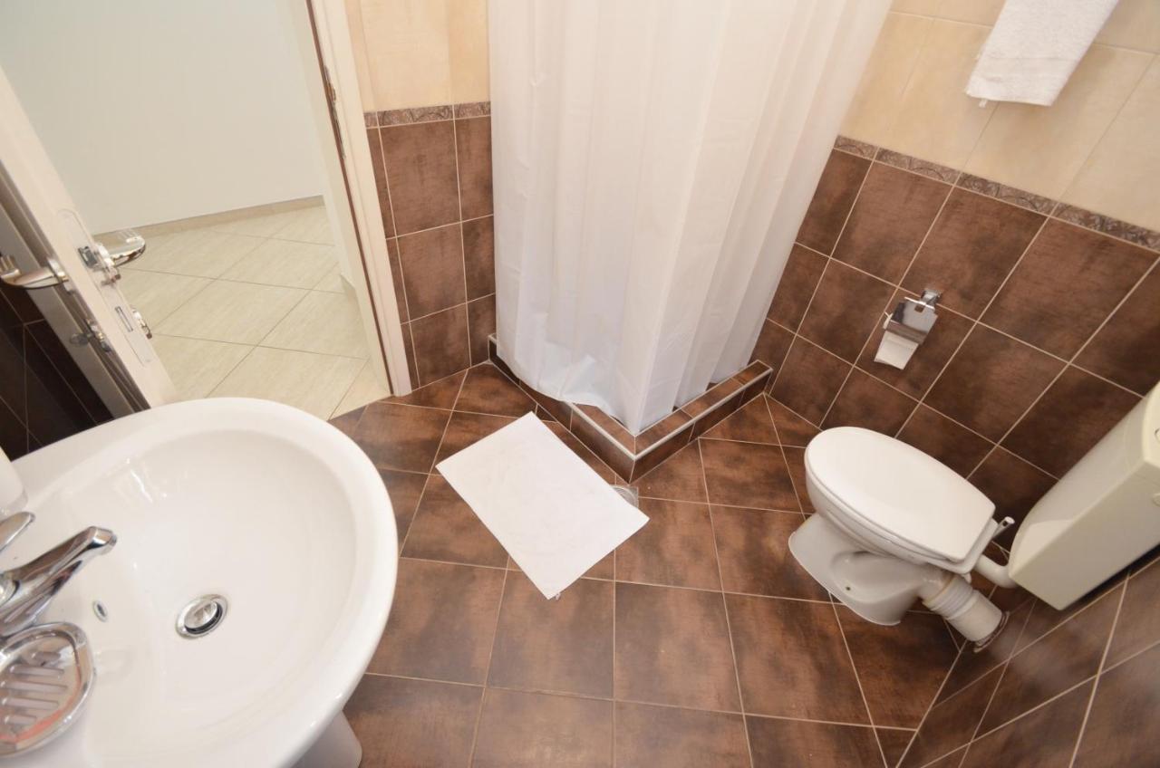 Apartments Blue Lagoon Котор Екстер'єр фото