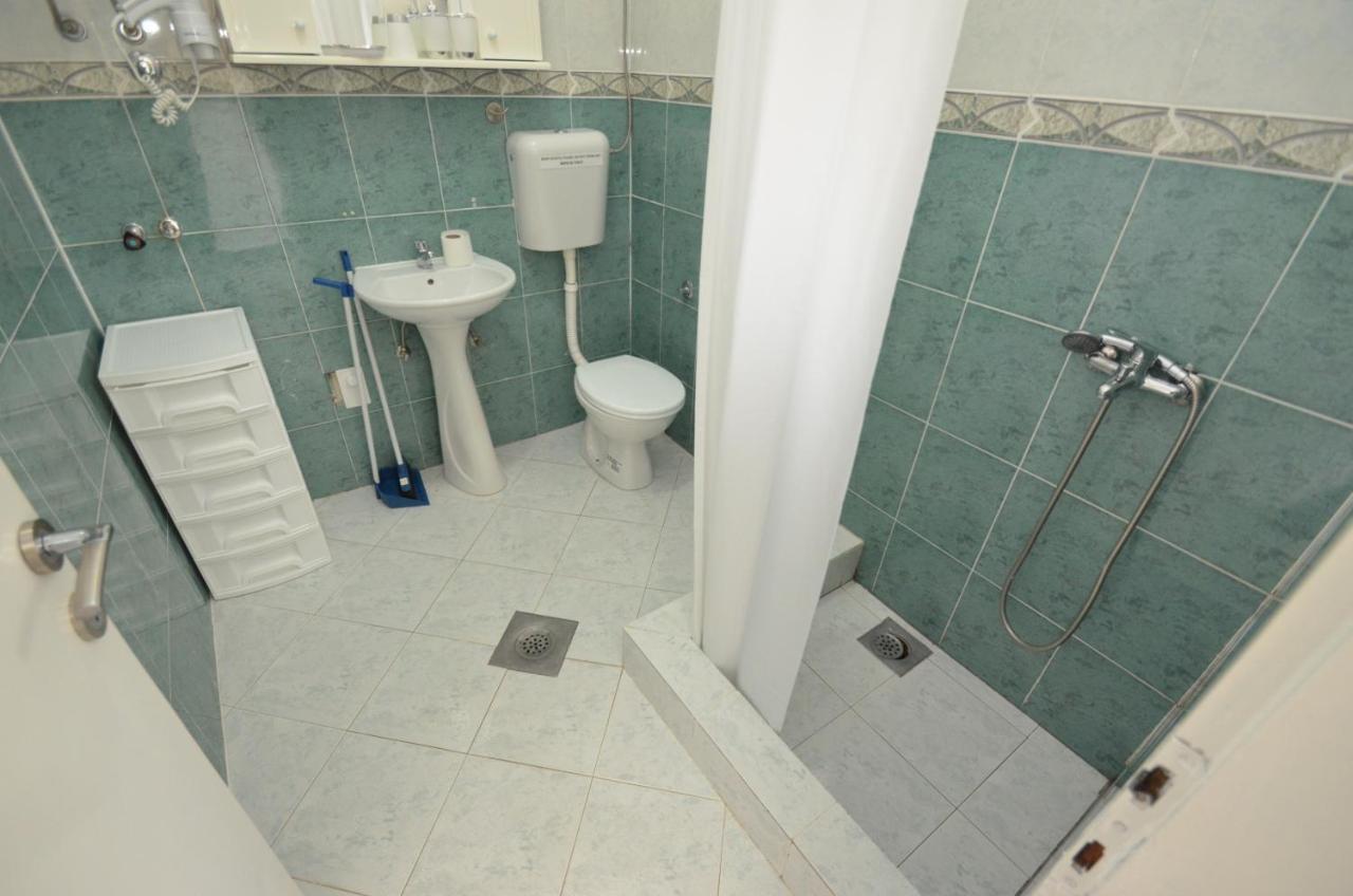 Apartments Blue Lagoon Котор Екстер'єр фото