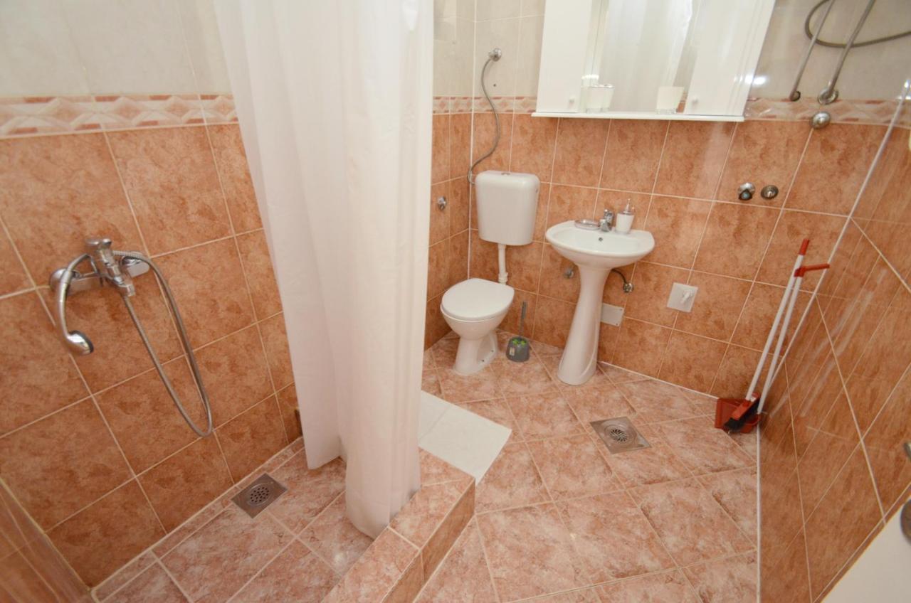 Apartments Blue Lagoon Котор Екстер'єр фото
