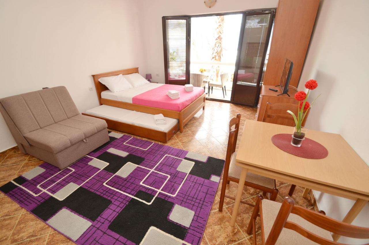Apartments Blue Lagoon Котор Екстер'єр фото